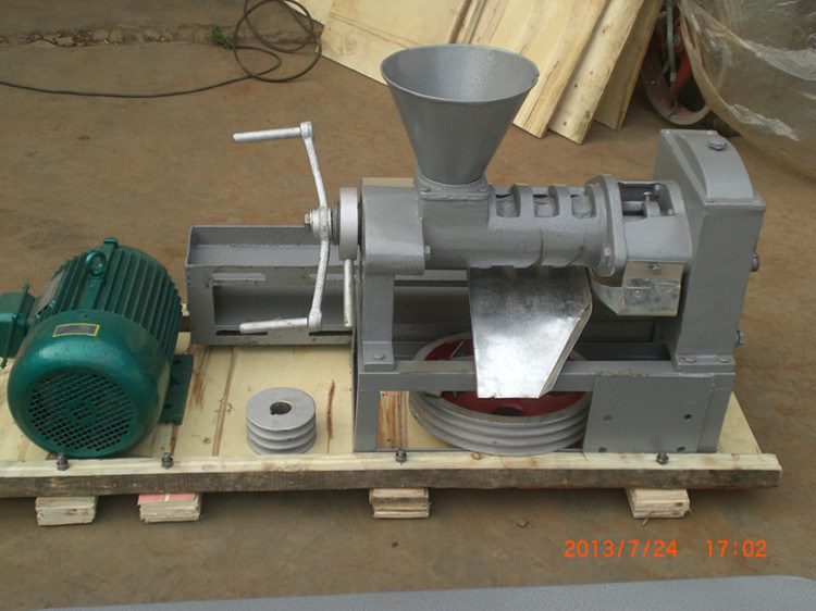 Small Scale Oil Extraction Machine (6YL-68)