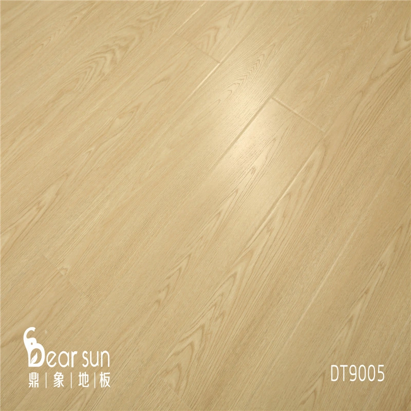 7mm Productive Process Additive Free Wood Style Environmental Laminate Flooring
