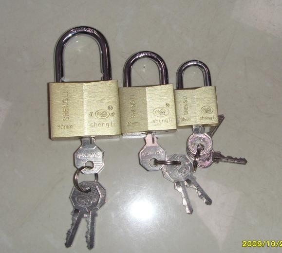 Rhombic Type Imitate Brass Wire Drawing Super Finishing Padlock