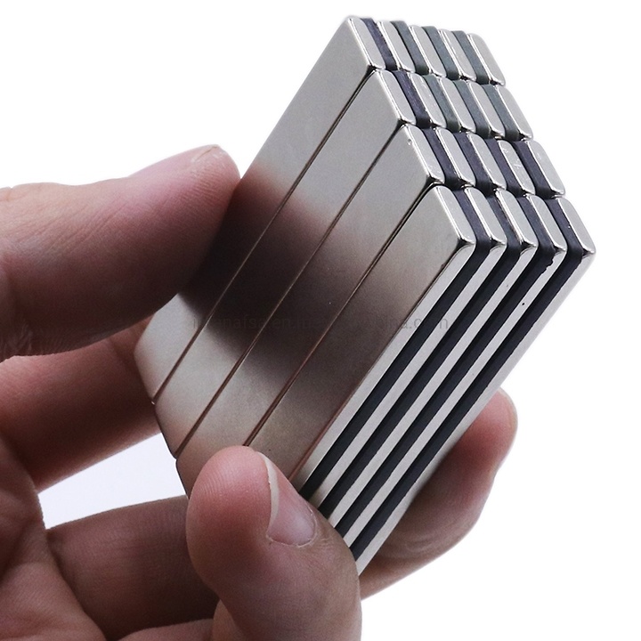 Big Strong NdFeB Magnetic Strips, Rare Earth Neodymium Bar Magnets