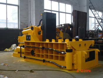 Industrial Aluminum and Copper Debris Baling Press (factory)