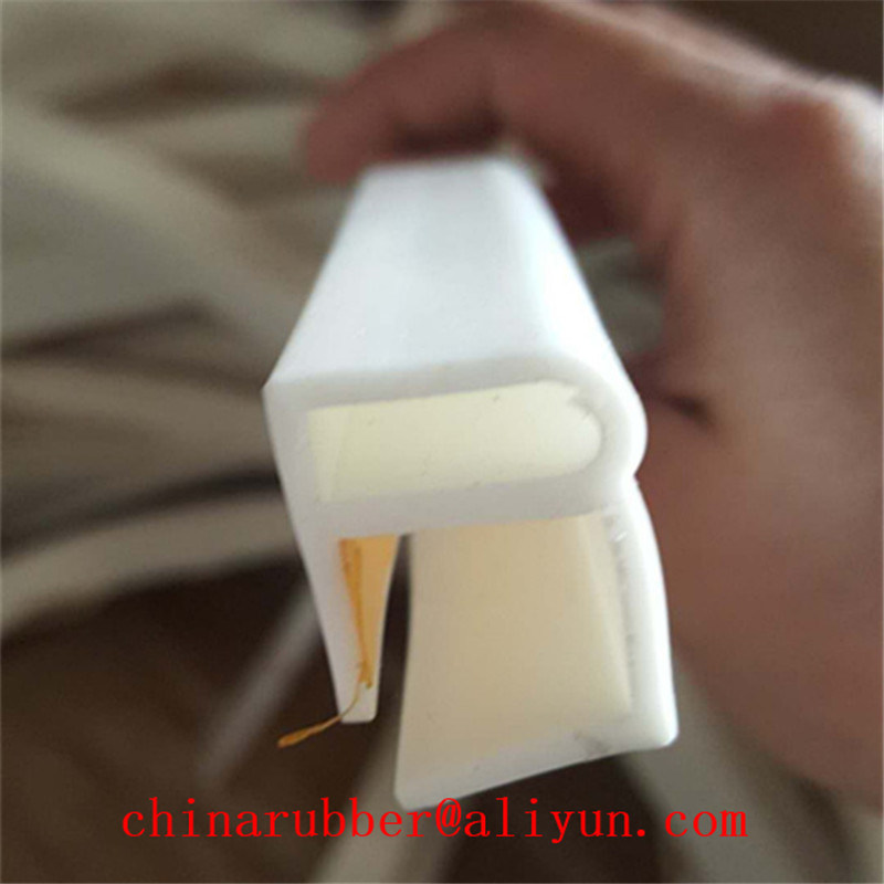 Door Strip Customized Soft Foam Rubber Strip Extrusion Sponge Products