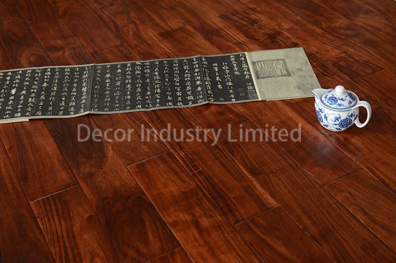 Star Product UV Painte Durable Natural Walnut Brushed Wooden Engineered Flooring