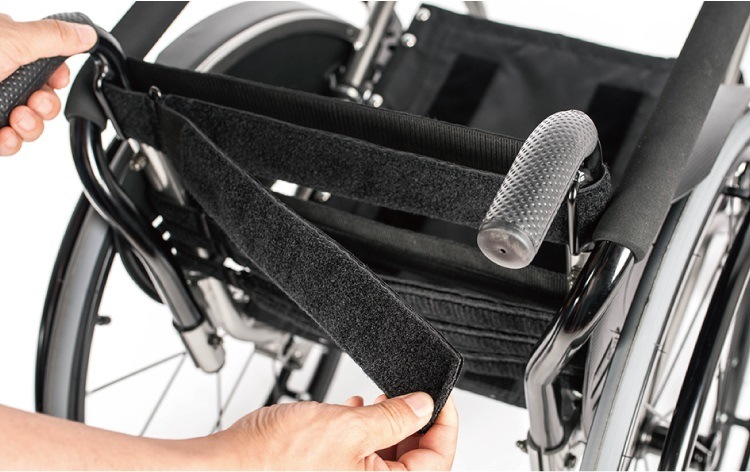 High Quality Active Folding Wheelchair for The Elderly People Disabled Wheelchair