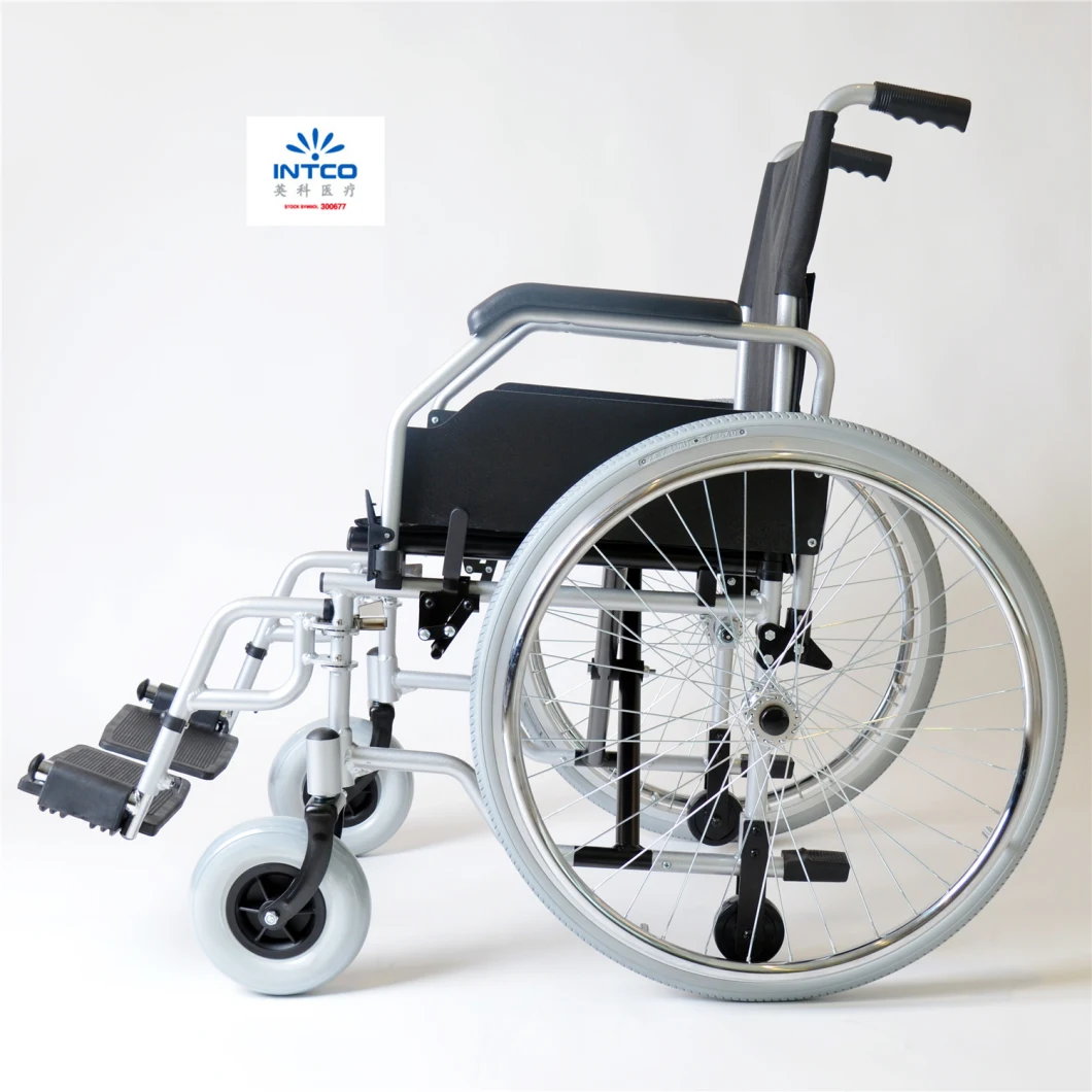 Aids Mobility Foldable Aluminum Wheelchair with Small Lifting Wheel