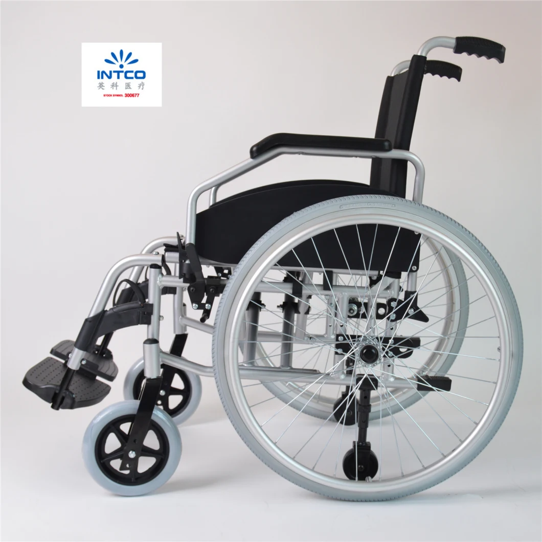 Aids Mobility Multifunctional Aluminum Wheelchair with Small Lifting Wheel