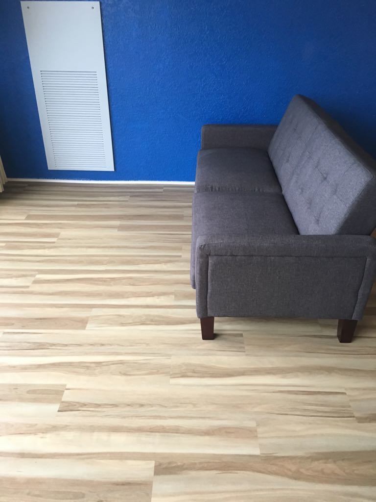 Wood Look Effect New Fashion PVC Vinyl Flooring