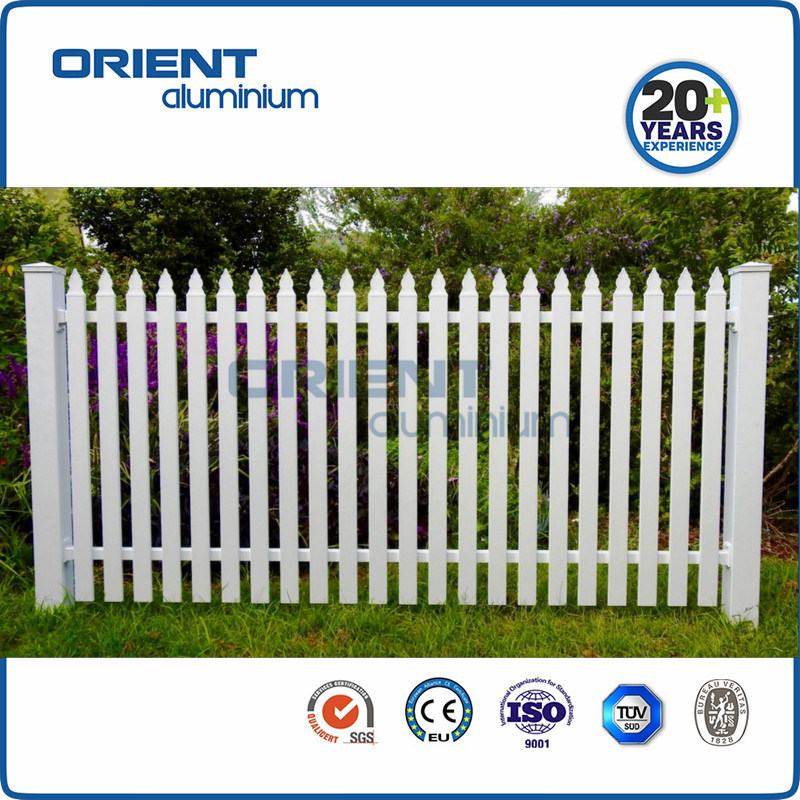 Black Tubular Ornamental Vertical Spear Top Fence Panel for Garden