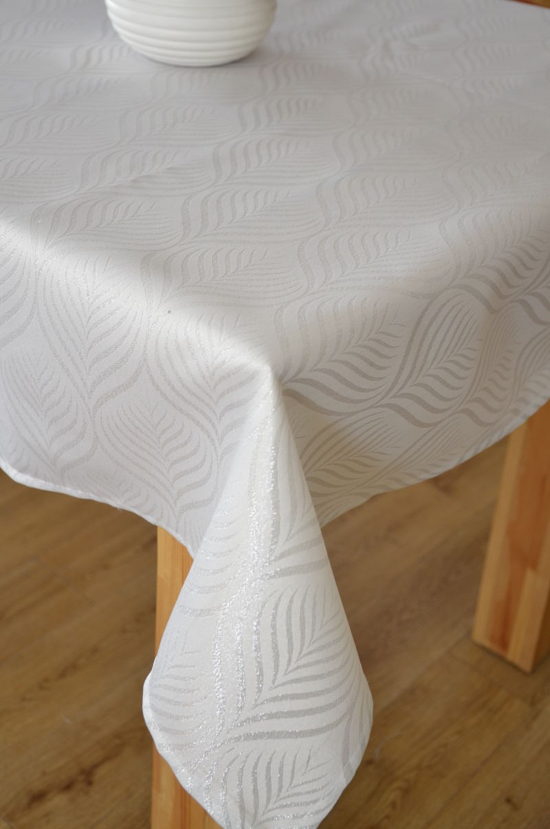 Wholesale Leaf Jacquard Tablecloth White Polyester Table Cloth