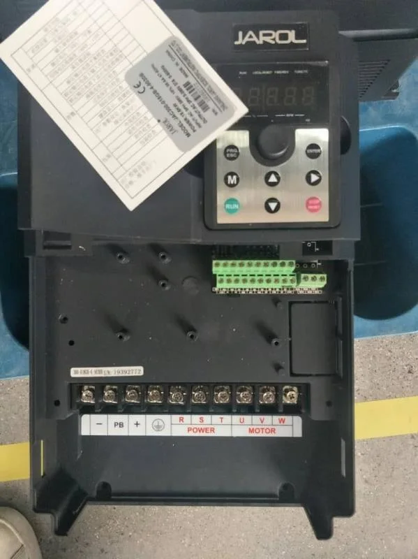 Single Phase Input and Output 1.5kw 220V AC DC Drive for Tool