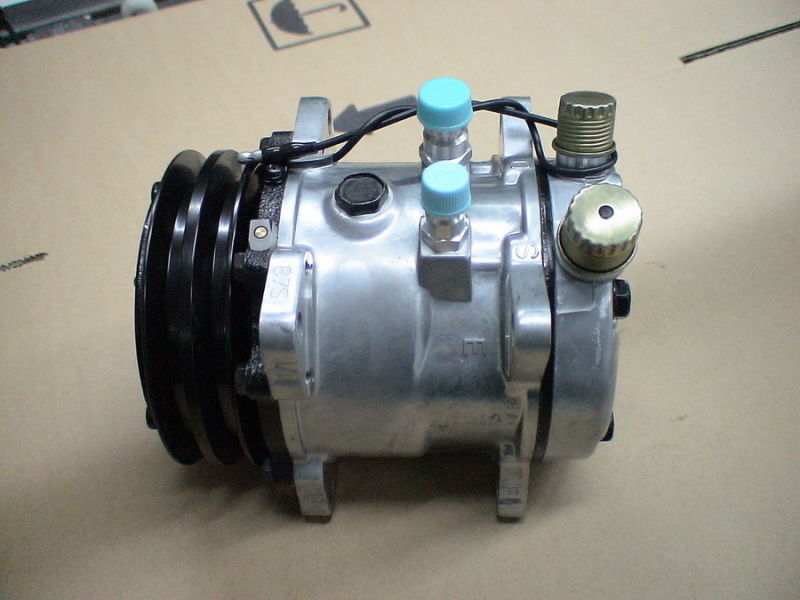 Auto Air Conditioning AC Automobile Car Part Compressor (505 8pk)