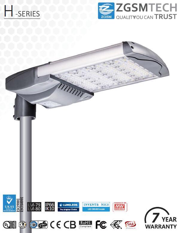 Photocell LED Street Light 135W with UL Dlc Certiticates for City Illumination