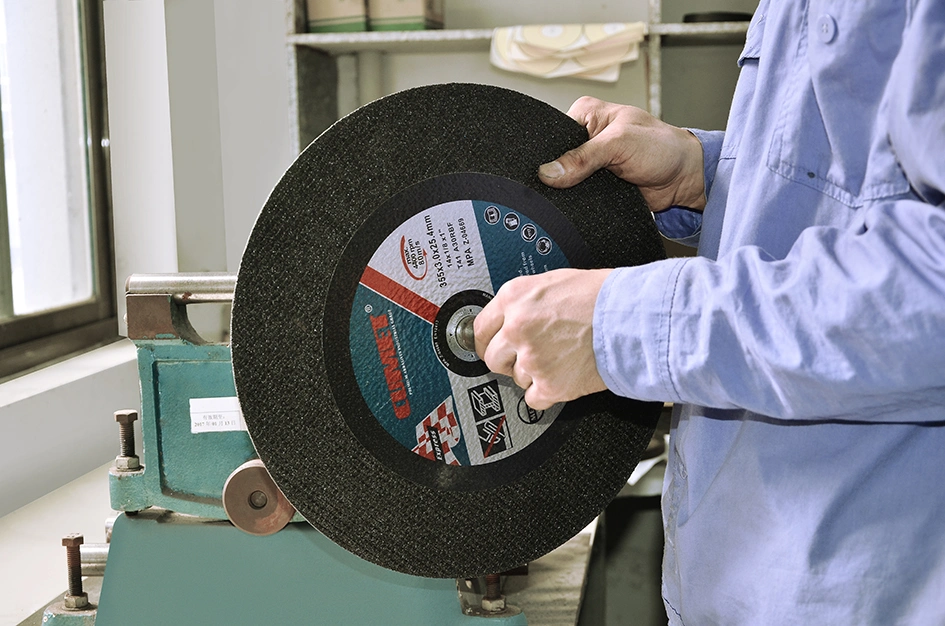 9''cutting Disc for Stainless Steel (230X1.9X22.2) with MPa Certificate