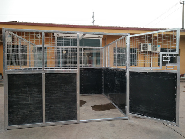 Galvanized Metal HDPE Wall Maded Horse Stable