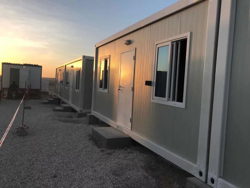 Factory Direct Supply Cheap Movable Prefabricated Container Houses for Accommodation