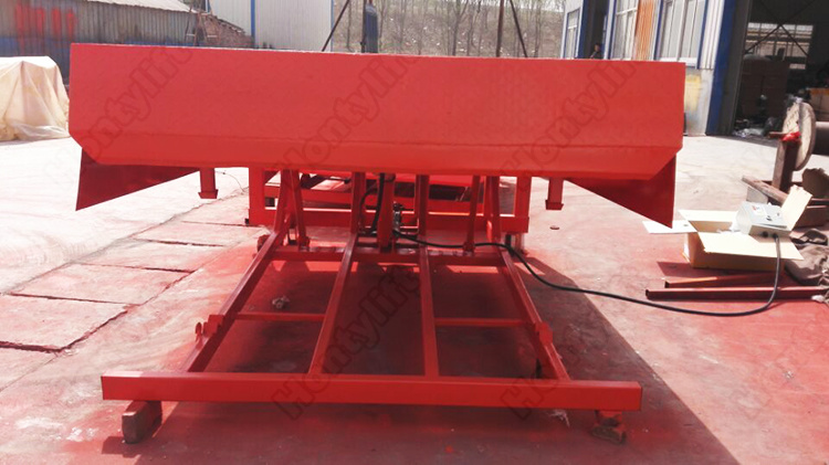 Hydraulic Dock Leveler Ramp for Warehouse Container Loading Ramp (Manufacturers direct)