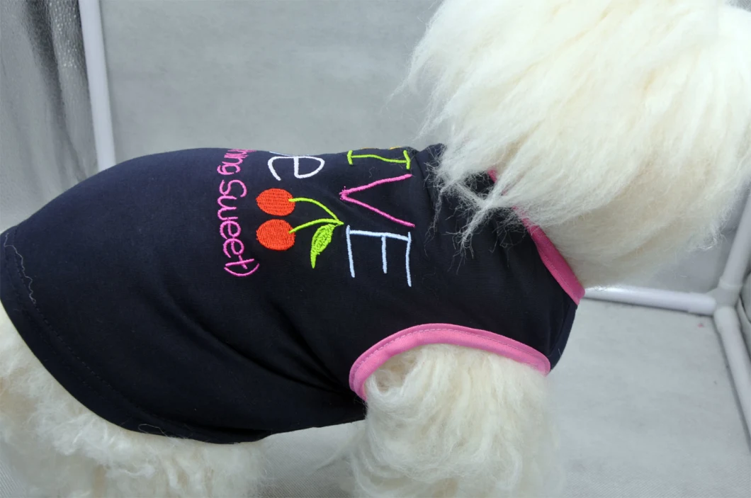 Top Quality Eco-Friendly Wholesale Summer Designer Pet Dog T Shirts (PCZW21025)