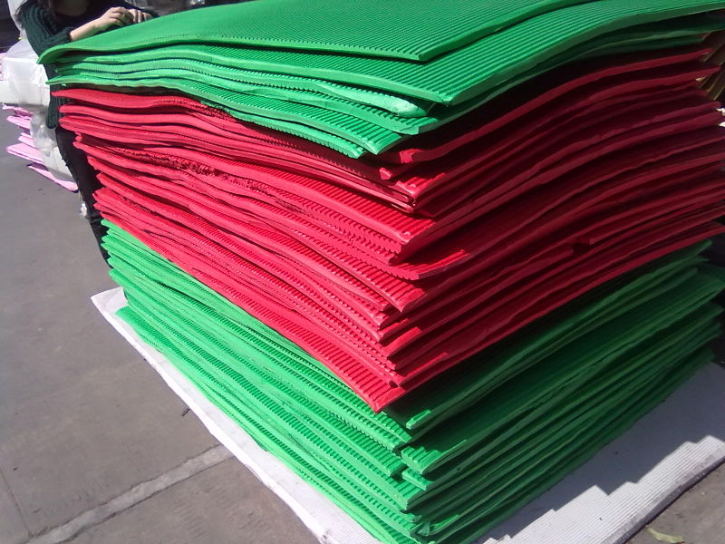 Colorful Floating PE Foams Roll and Sheets