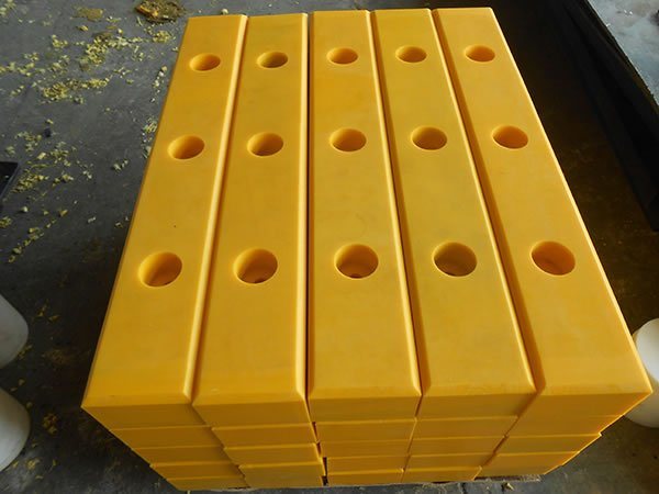 Solid UHMWPE Marine Dock Bumper Front Panels Facing Pad