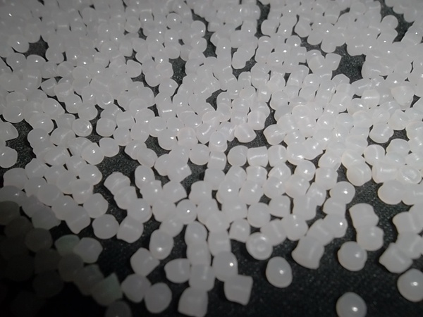 Virgin HDPE (high-density polyethylene) Plastic Raw Material Granules