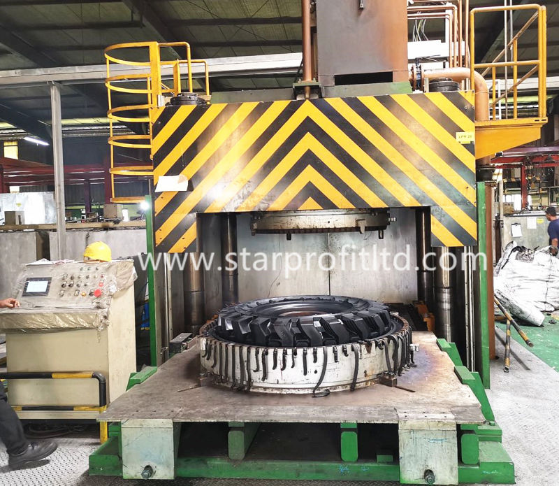 Rubber Machinery/Solid Tire Making Press/Solid Tire Vulcanizer