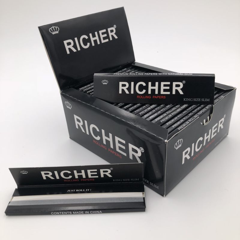 32 - 100 Leaves All Size Custom Logo Rolling Papers