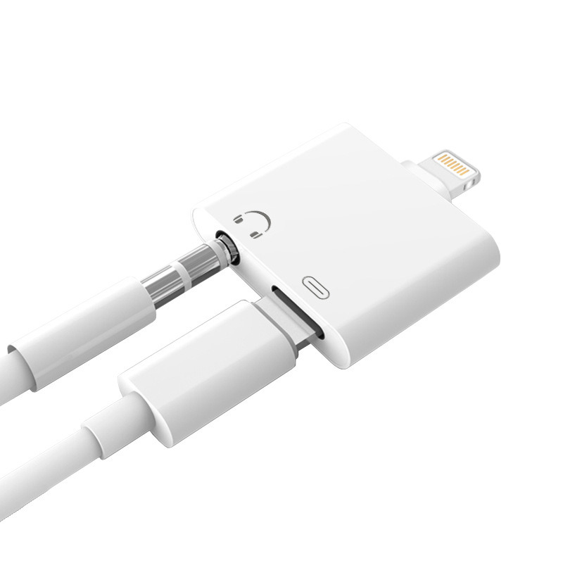 Lightning to 3.5mm Audio Headphone Charging Adapter for iPhone