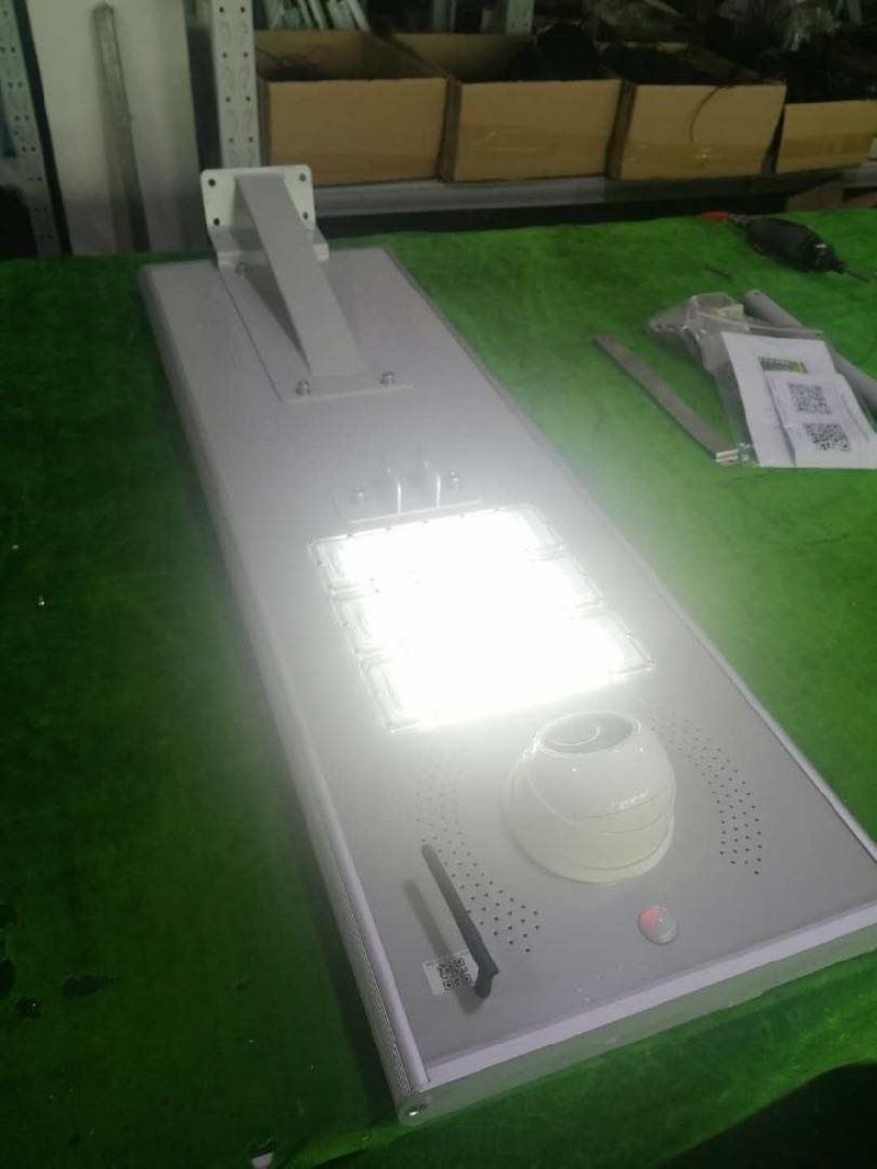 New Arrival Large View 150W Solar Lamps with Camera