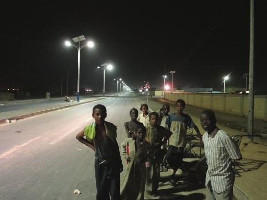 Manufacturer Integrated Solar LED Street Lights for Government Project* Road Lighting
