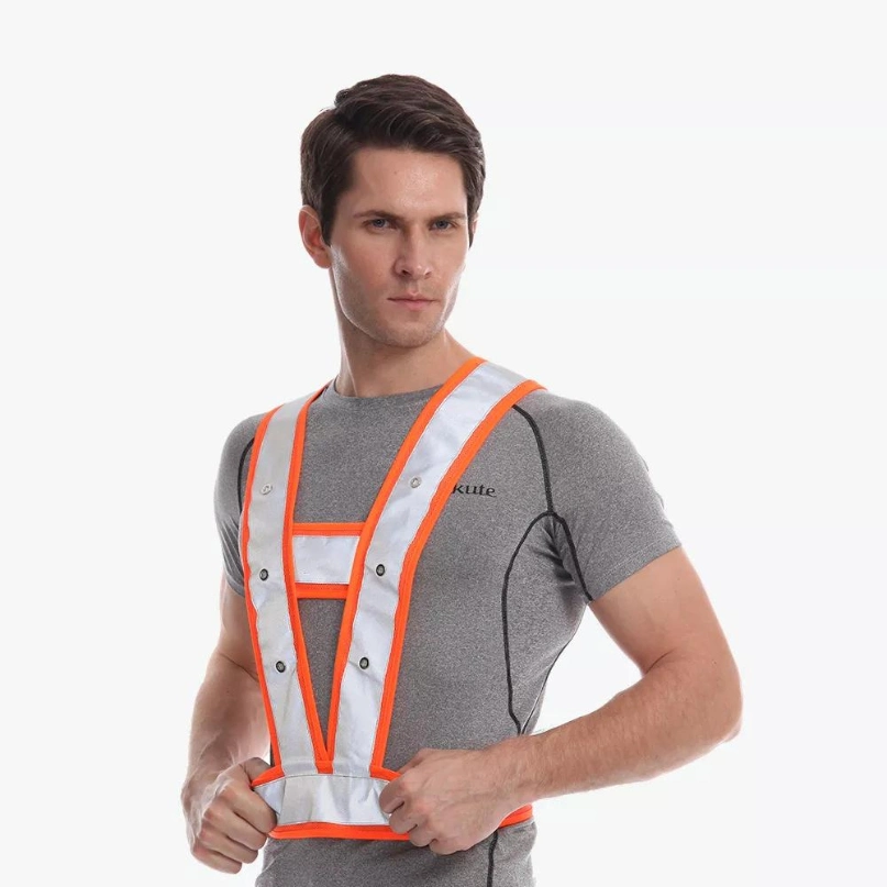 New Style Red Light Flashing Running Vest Hi Vis LED Reflective Safety Vest