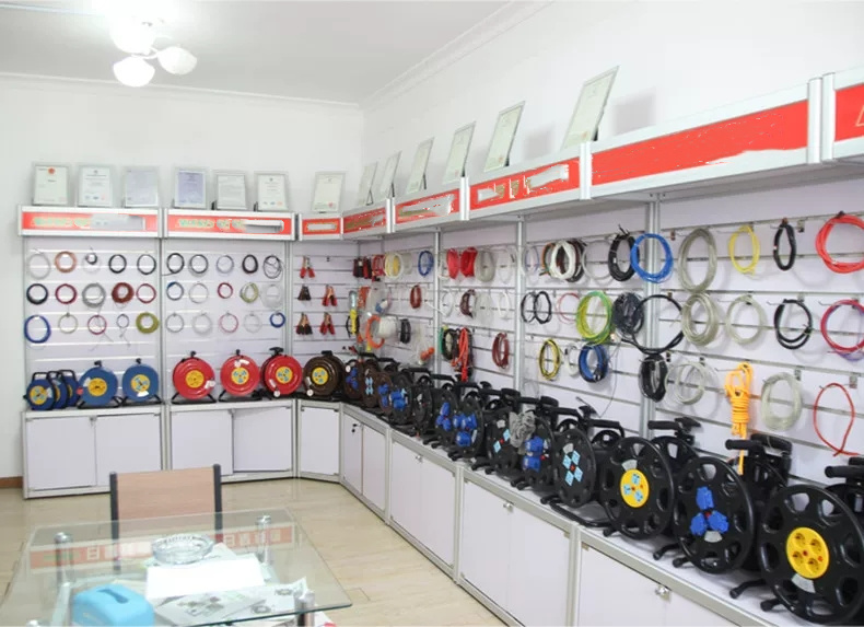4000W Retractable Reel Drum Retractable Electric Extension Cable Reel