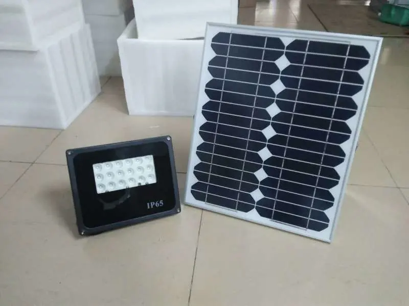 Fast Connect Remote Control Type Solar Flood Light