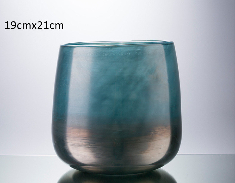 Hand Made Round Glass Vase with Elegance