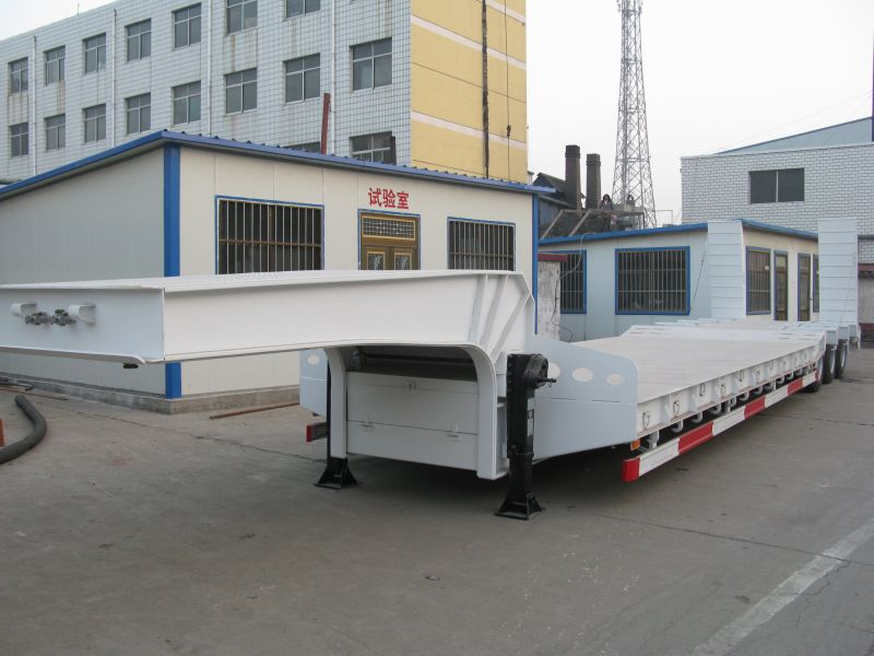 3-Axles Low Bed Semi Tra 3 Axles 40t 50tons Extendable Low Flatbed Low Bed Semi Trailer