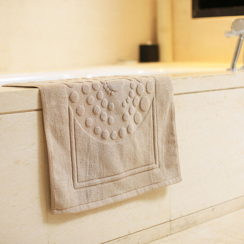100% Cotton Terry Hotel Jacquard Bath Mat