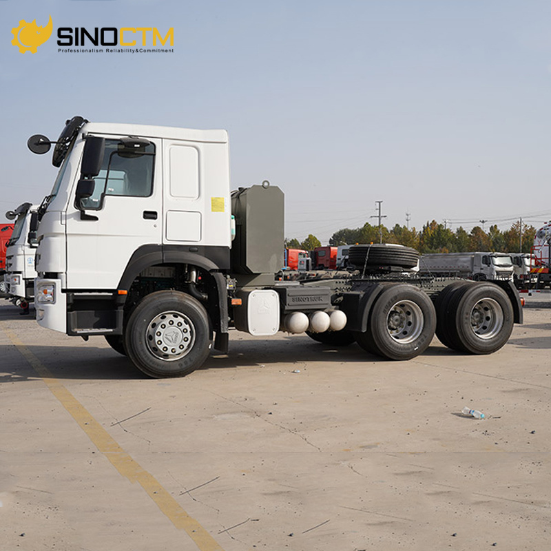 Sinotruk HOWO 420HP Heavy Duty Trucks/ Truck/ Heavy Truck/ Tractor Truck