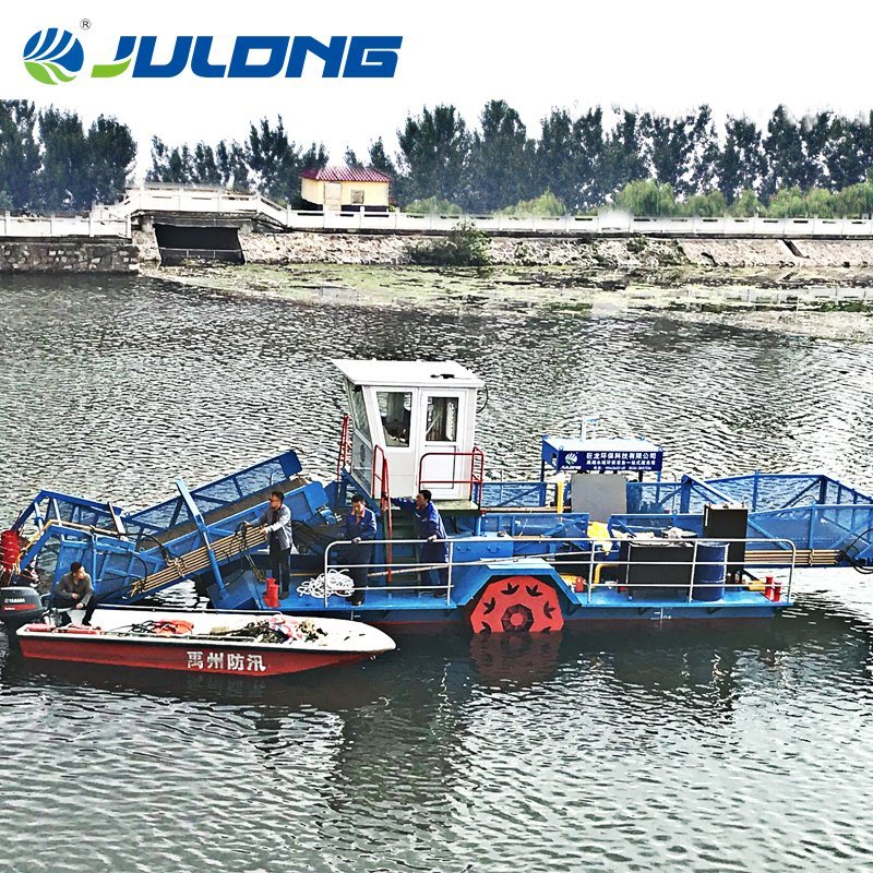 Floating Garbage Collecting Water Surface Cleaning Aquatic Weed Mower Boat