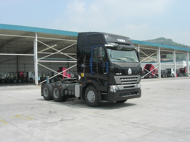 Sinotruk 6X4 420HP Big HP Heavy Duty Tractor Truck for Sale