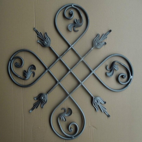 Decorative Ornamental Forged Wrought Iron Leaves and Flowers