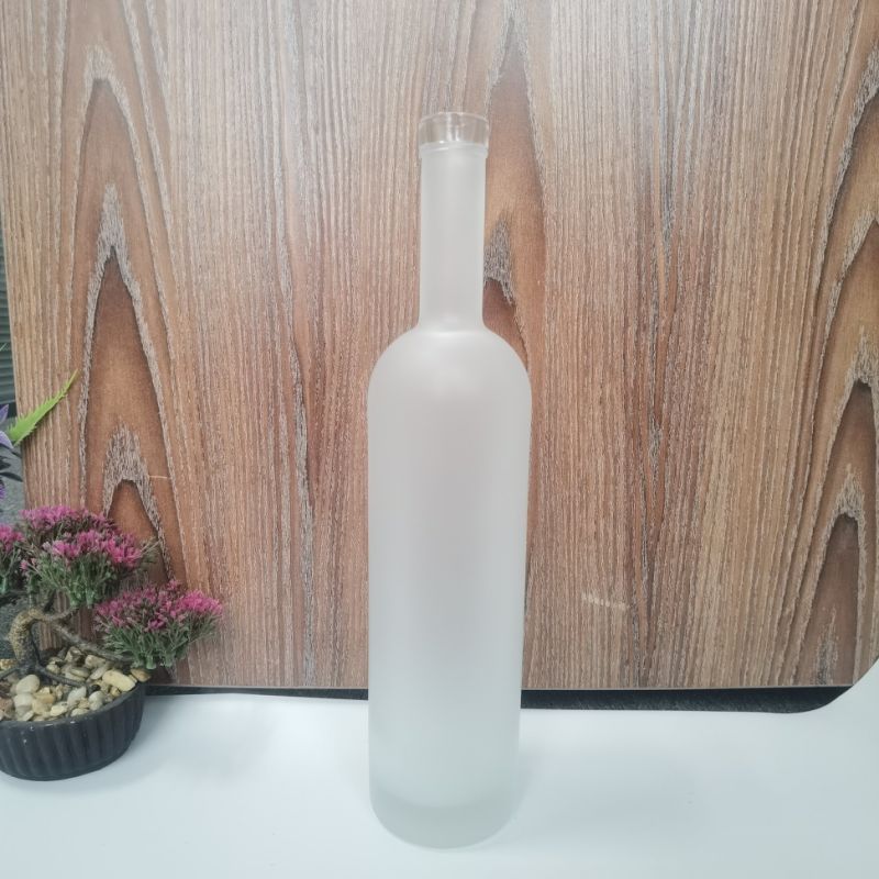 380ml 620ml 720ml Frosted Vodka Wholesale Empty Rum Glass Bottle for Wine Beverage