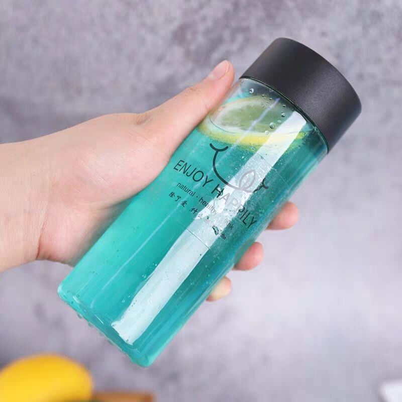 Cheaper Plastic Water Bottle 400ml Plastic Pet Beverage Voss Bottle with Black Cap for Juice