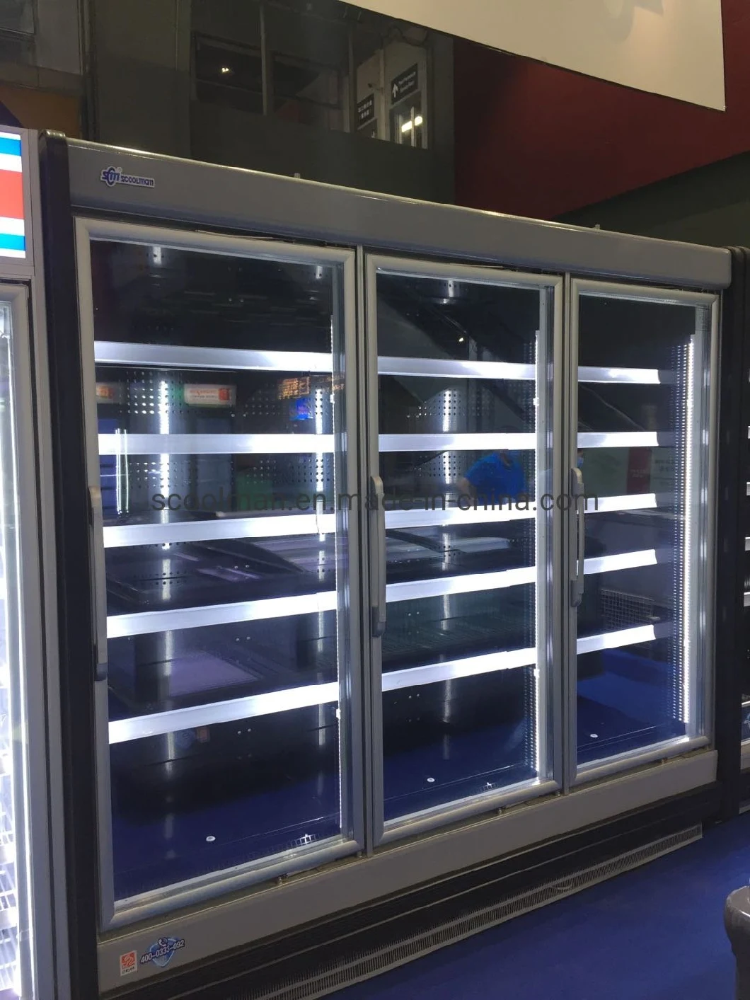 Glass Door Beverage Dynamic Cooling Upright Refrigerator for Beverage