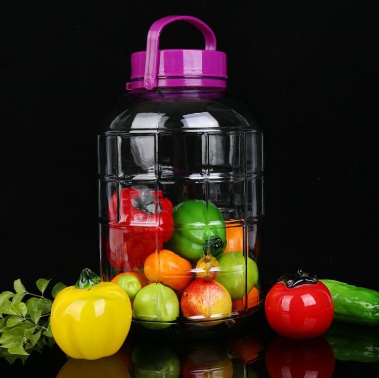 Chinese Manufacturer Beverage Wide Mouth Glass Jar with Spigot