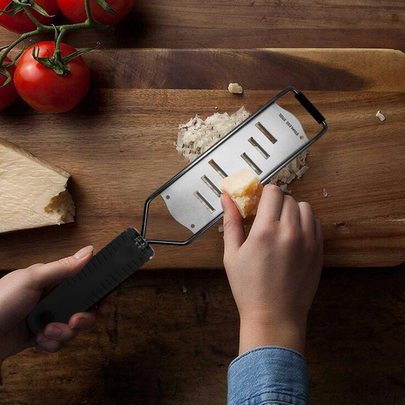 304 Stainless Steel Lemon Ginger Potato Cheese Grater with Plastic Cover, Ergonomic TPE Plastic Handle Esg11979