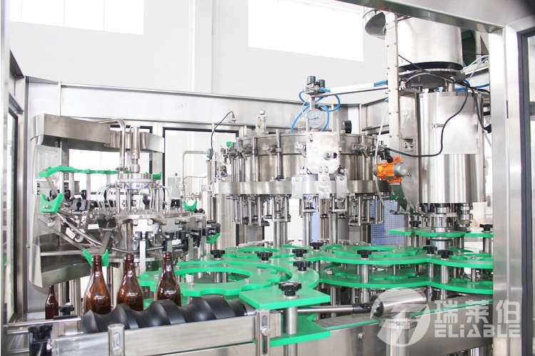 Automatic Glass Bottle Liquid Filling Capping and Labeling Machine with Ce