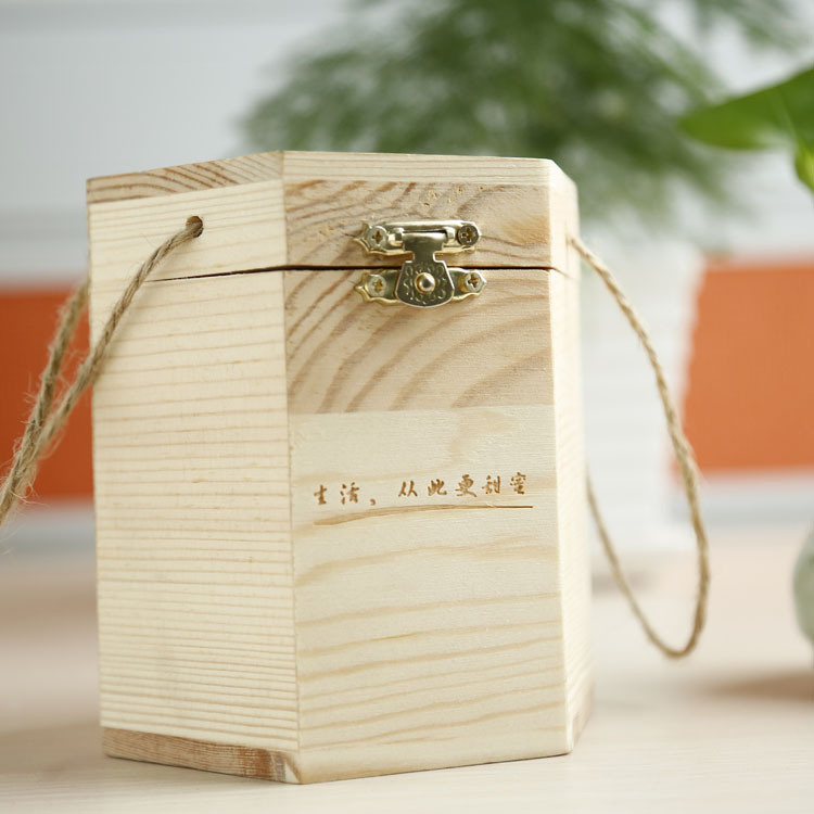 Customized Two Bottle Wooden Wine Box with Wine Accessories