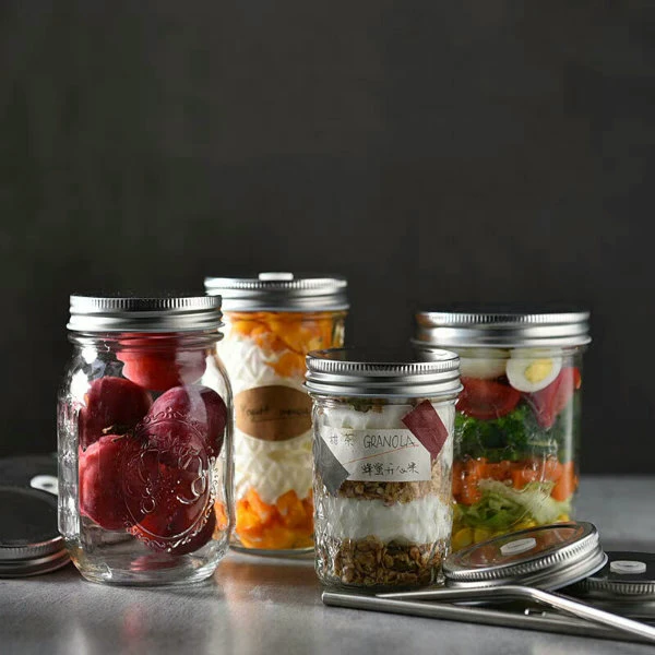 Customized Glass Mason Jars Juice Jars with Lid and PP Straw