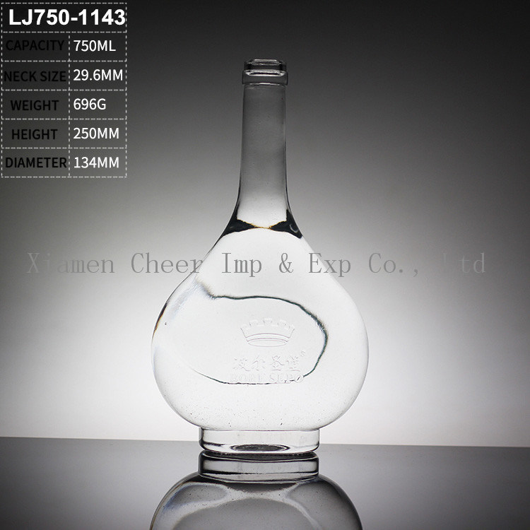 750ml Glass Round White Spirit Bottle