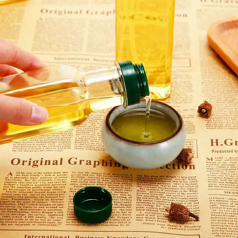 Square Glass Bottle Olive Oil Glass Bottle Vinegar Glass Bottle with Lid
