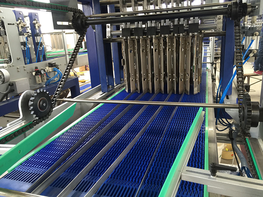 PE Film Packing Machine for Juice Bottles